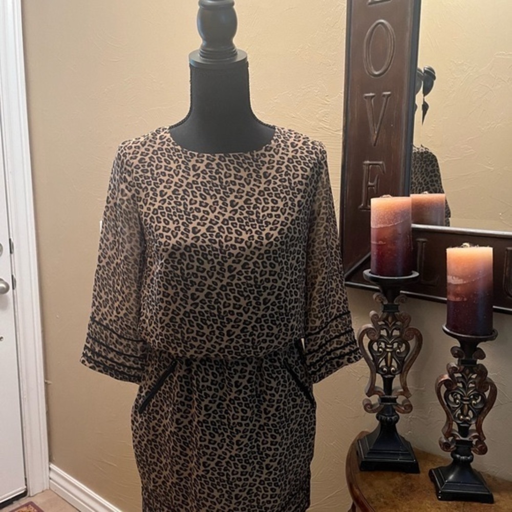 Leopard Print THML Dress w/pockets Size XS